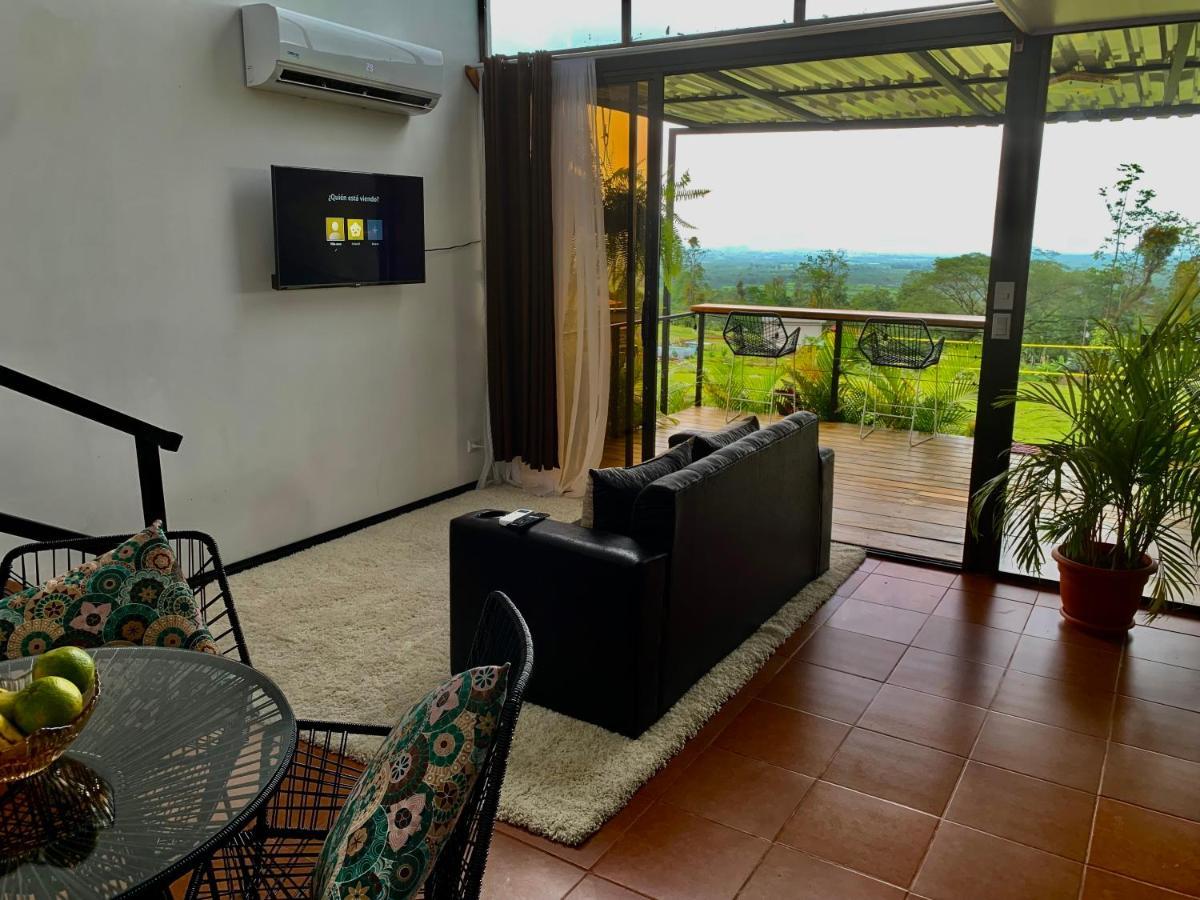 Villa Aura La Fortuna Exterior photo